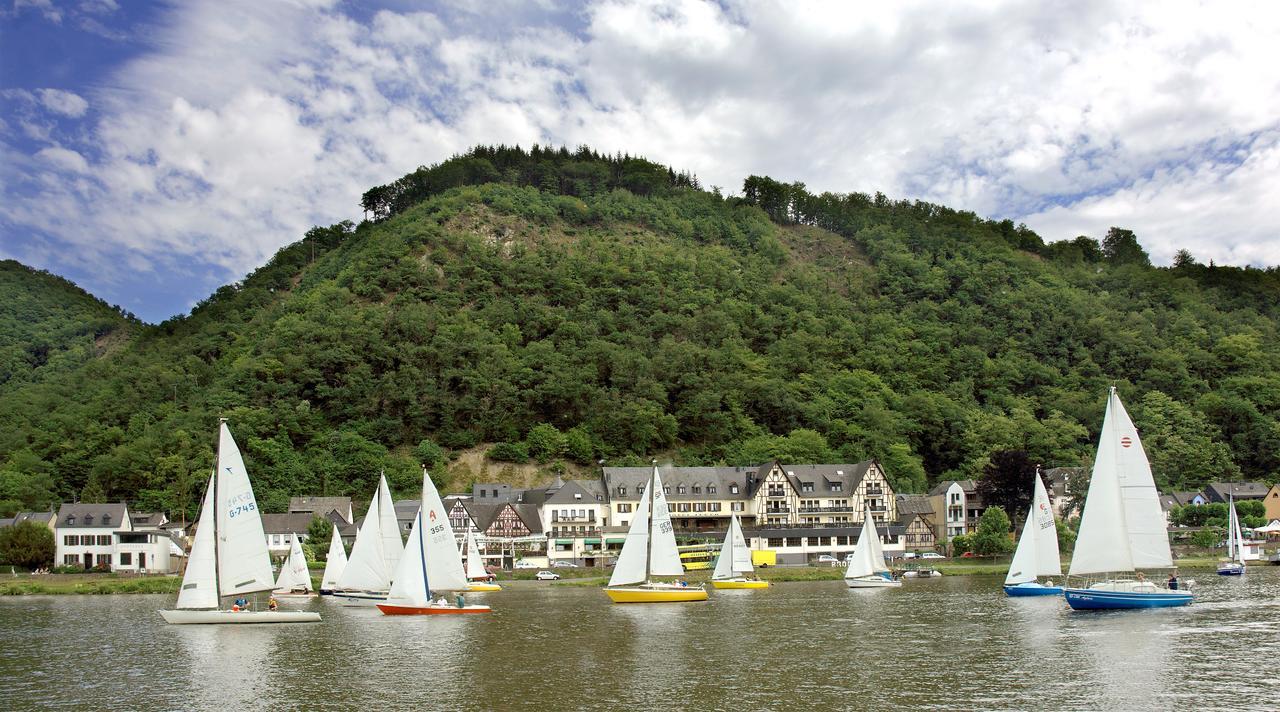 Pension "Haus Am Walde" Brodenbach, Mosel 외부 사진